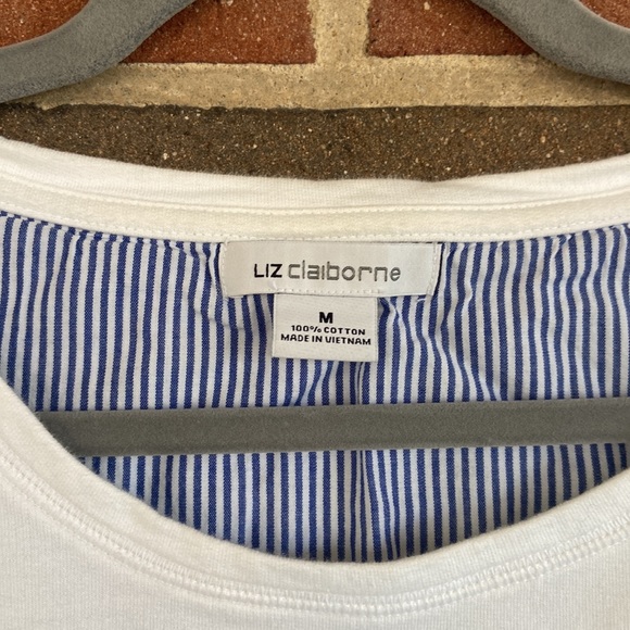 Liz Claiborne Preppy Sweatshirt - Picture 8 of 11